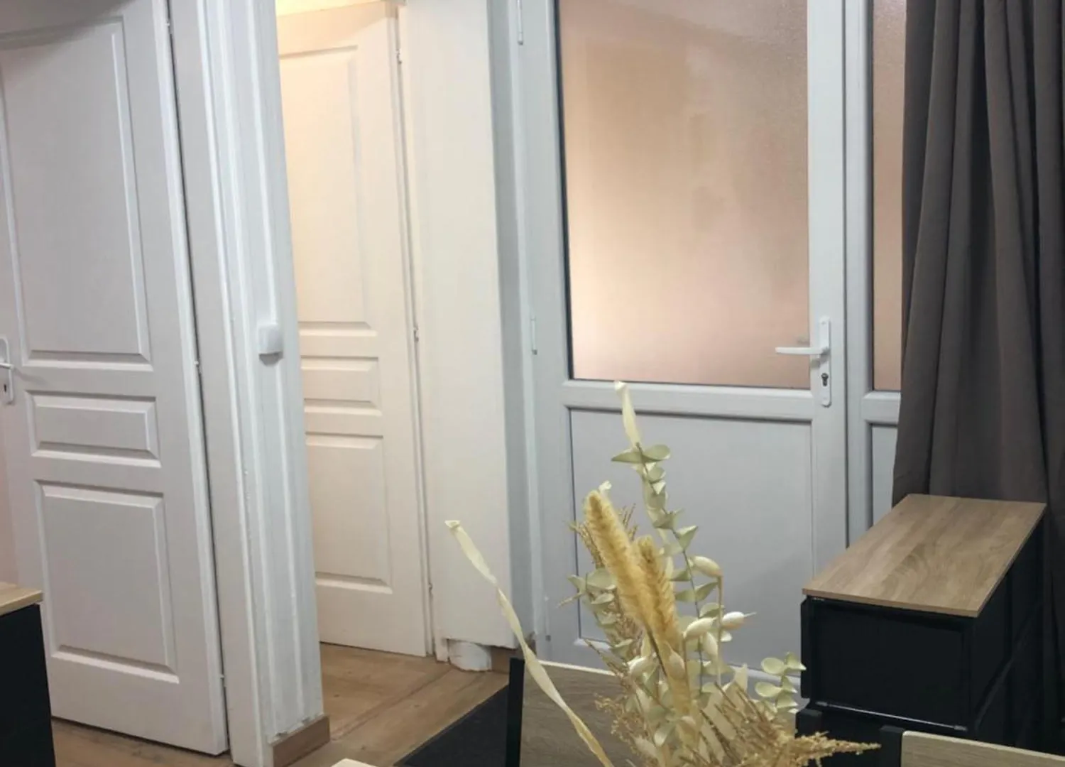 Appartement Chaleureux -Paris-Cdg-Rer B-Parc Des Expos De Villepinte-Disneyland-Asterix-Stade De France- Vaujours 0*,